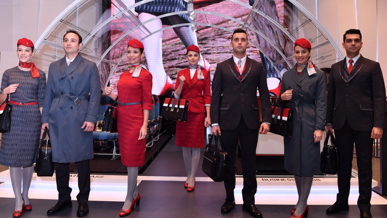 Η Turkish Airlines παρουσίασε τις νέες στολές πληρώματος καμπίνας στην ITB Berlin.