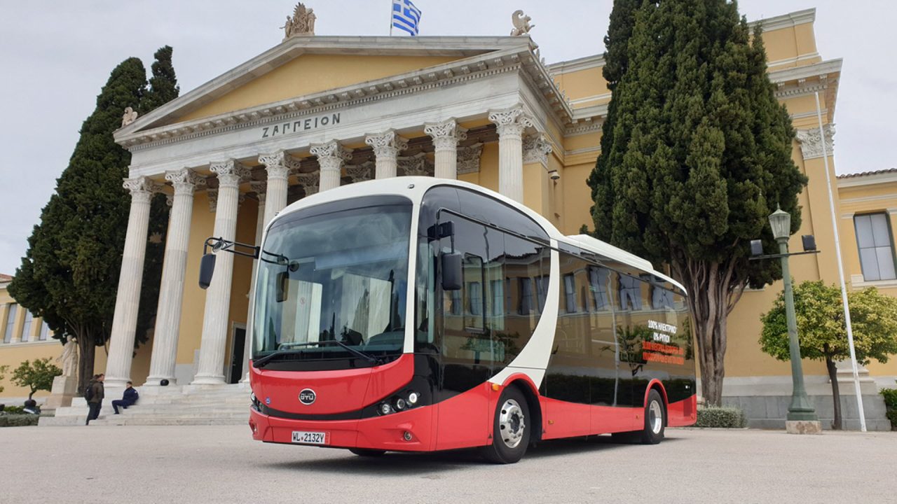 Το πρώτο Ηλεκτρικό Λεωφορείο της Αθήνας είναι γεγονός και υπόσχεται αθόρυβη, πράσινη και άνετη μετακίνηση!