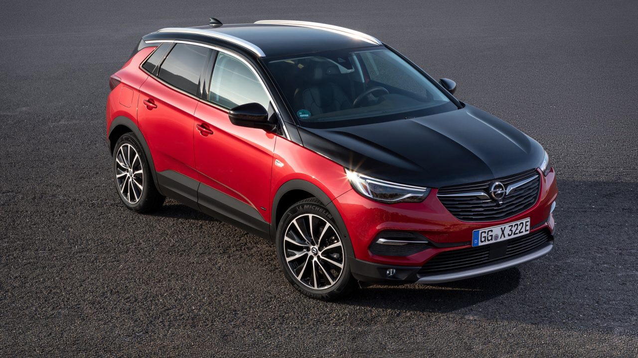 Έτοιμο για δράση: Opel Grandland X All-Wheel Drive Plug-In Hybrid