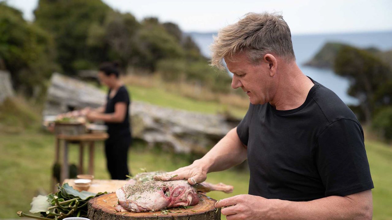 Ο Gordon Ramsay σερβίρει περιπέτειες στην νέα σειρά του National Geographic!