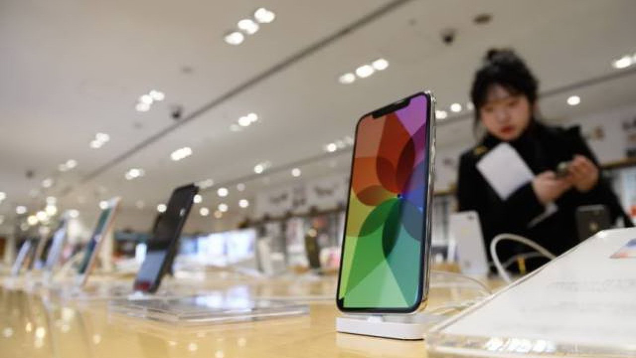 Η Apple κλείνει συμφωνία με την κινεζική BOE για τις OLED οθόνες των iPhone του 2020