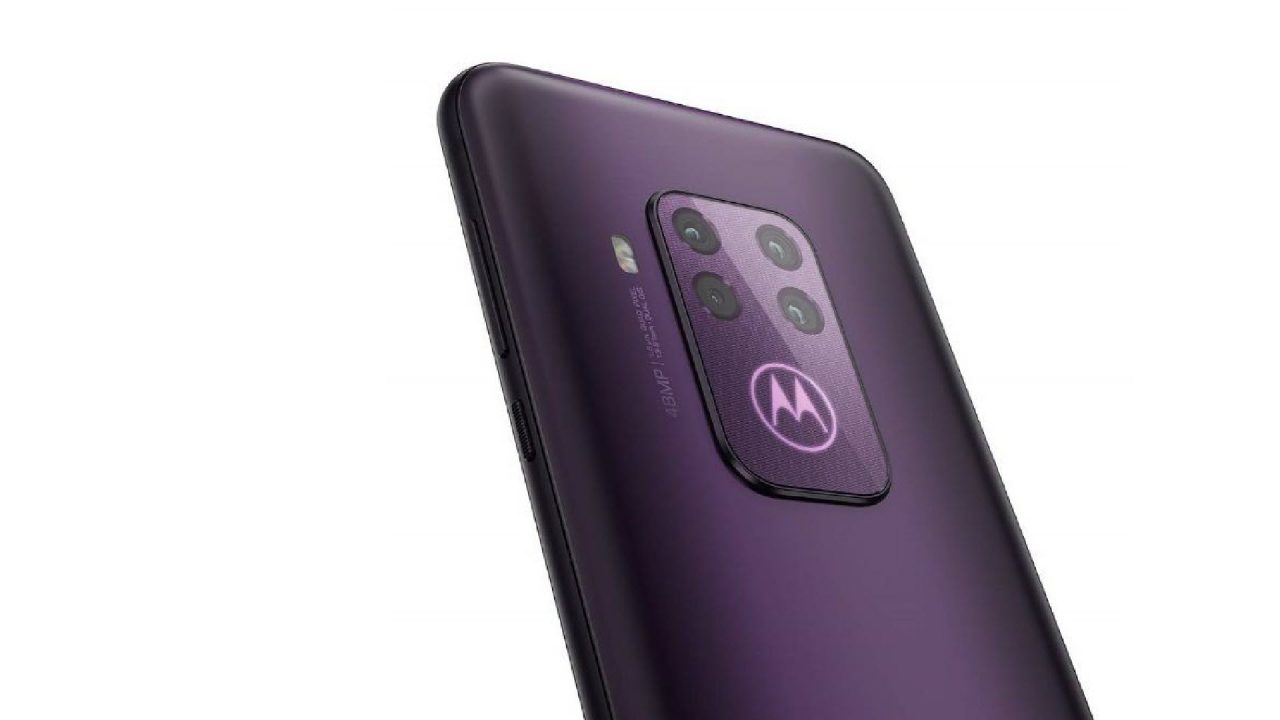 Motorola One Zoom με τριπλή 48άρα κάμερα με 5X υβριδικό zoom!