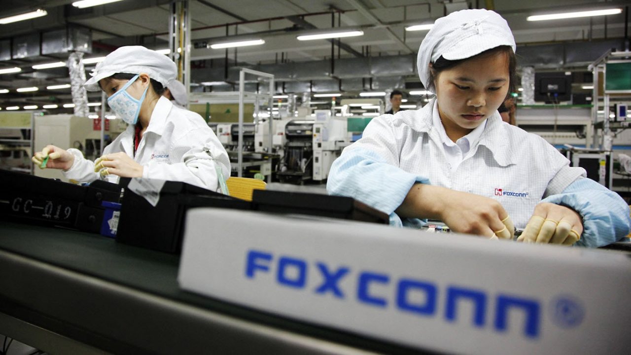 Στελέχη της Foxconn κέρδισαν περισσότερα από 43 εκατομμύρια δολάρια από κλεμμένα ανταλλακτικά iPhone