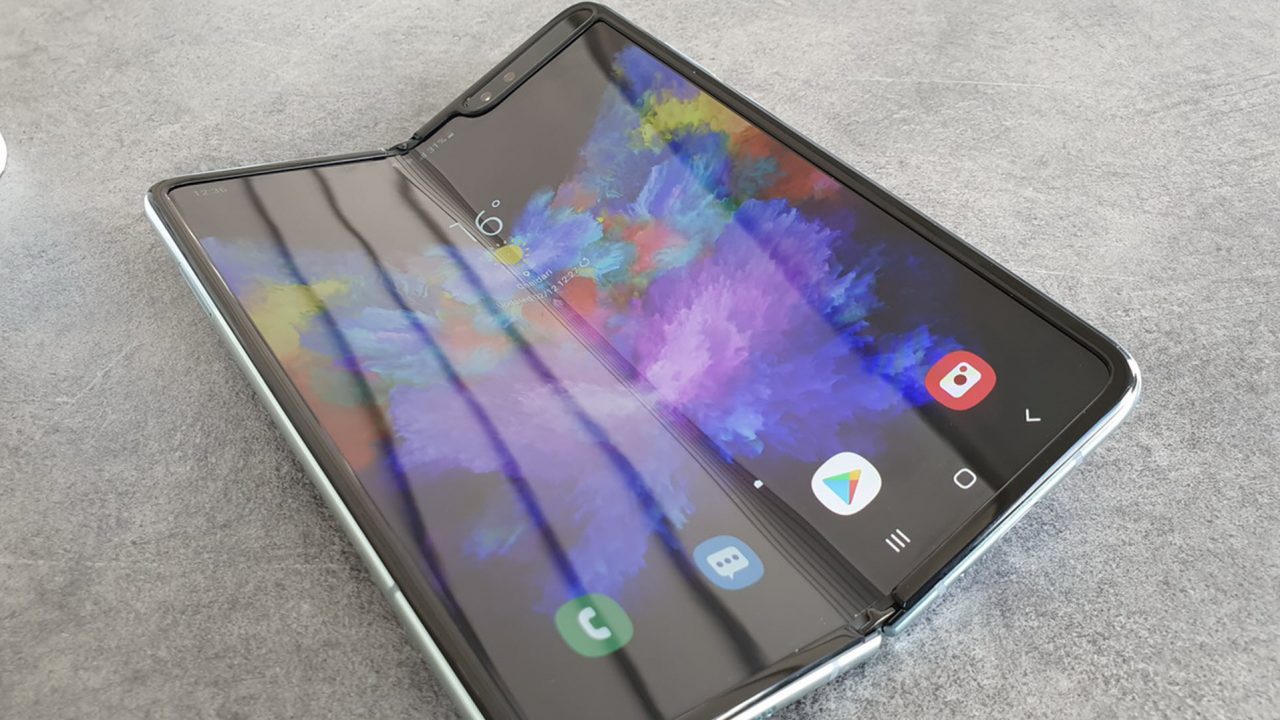 Samsung Galaxy Fold: Το αναδιπλούμενο “θαύμα” της Samsung έφτασε στην Ελλάδα