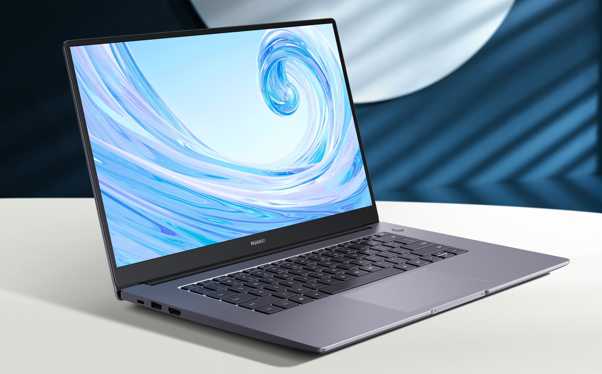 Huawei MateBook D15 What’s in the Box & Specs βίντεο για το πιο