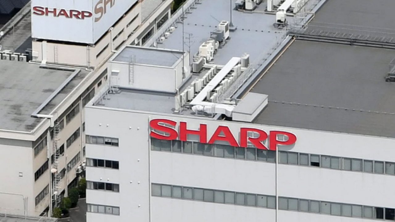 Η Sharp ξεκίνησε να κατασκευάζει χειρουργικές μάσκες στο εργοστάσιο τηλεοράσεων!