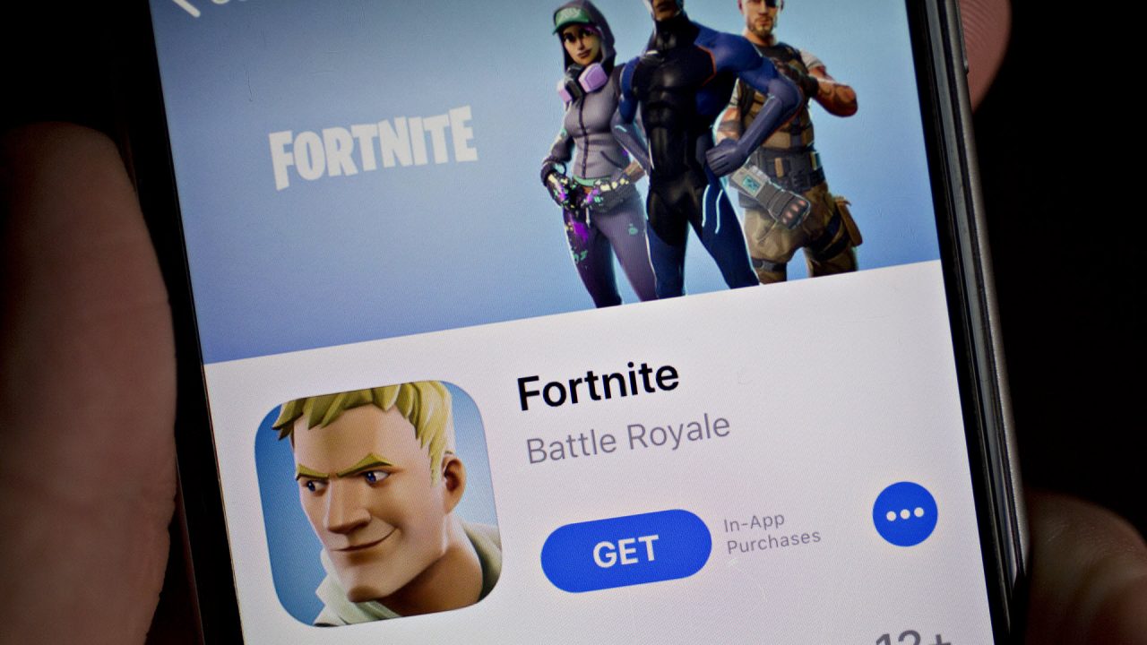 Τέλος το Fortnite από το Play Store, γιατί η Google δεν μπορεί να ελέγξει το “χρήμα”!