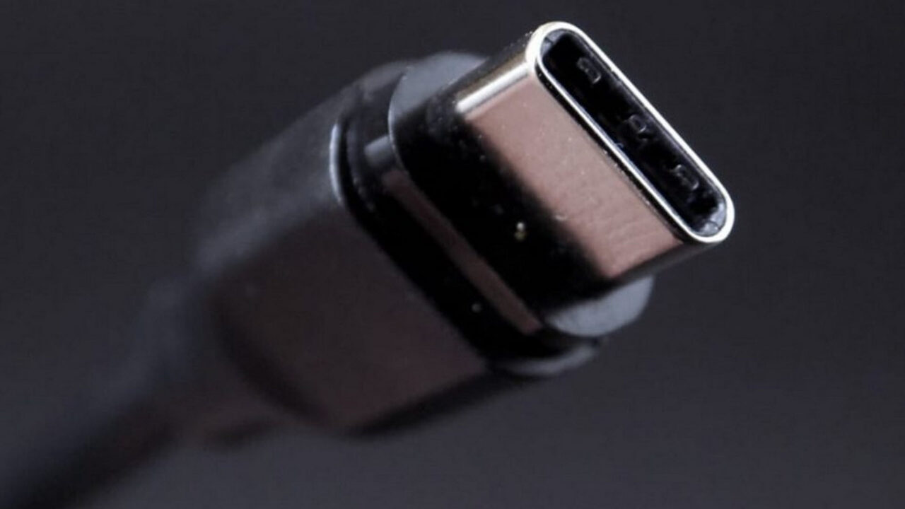 Έρχεται το USB-C 2.1 και φέρνει διαστημική φόρτιση στα 240Watt!