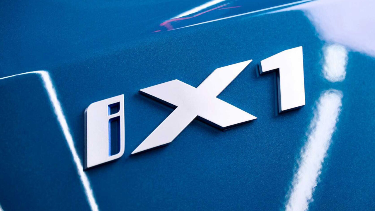 Ξεκίνησε η παραγωγή του ηλεκτρικού BMW iX1 στο εργοστάσιο του Regensburg