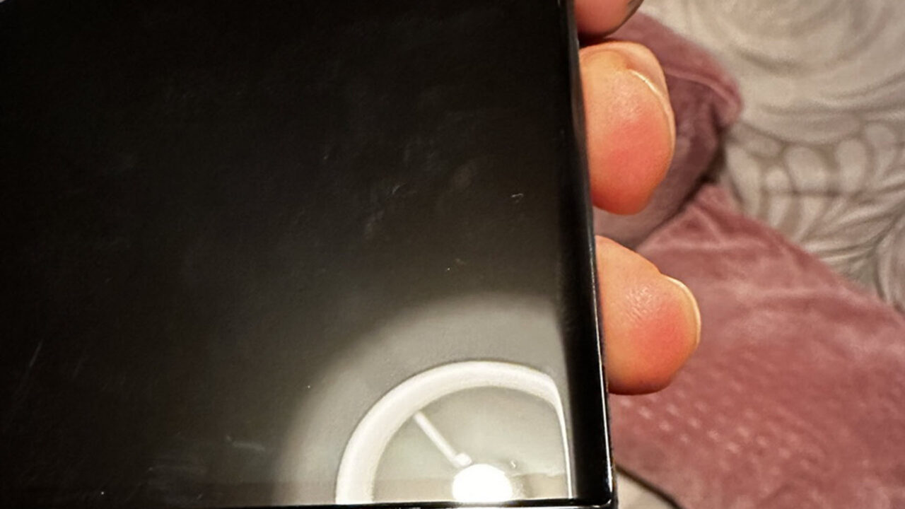 Η Samsung απαντάει για το πρόβλημα στην οθόνη του Galaxy S23 Ultra