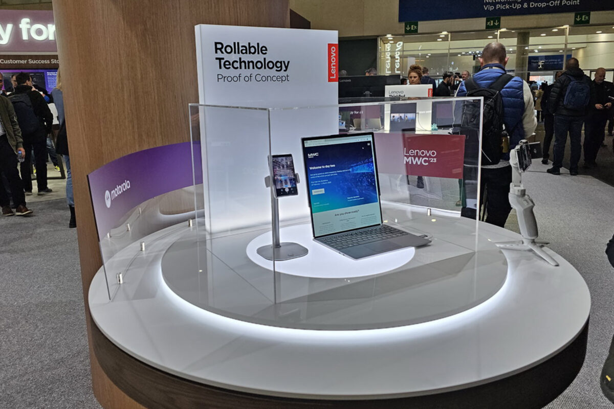 Η Lenovo πρωτοπορεί με το πρώτο φορητό με τυλισσόμενη οθόνη