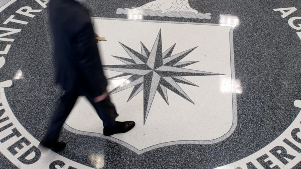 Η CIA κατασκευάζει το δικό της εργαλείο τεχνητής νοημοσύνης