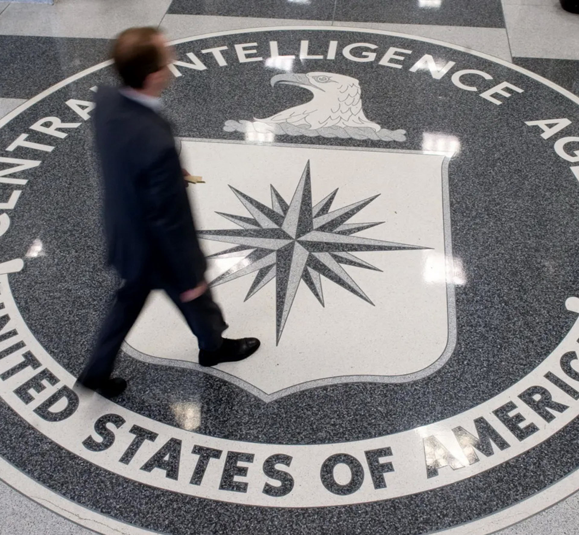 Η CIA κατασκευάζει το δικό της εργαλείο τεχνητής νοημοσύνης