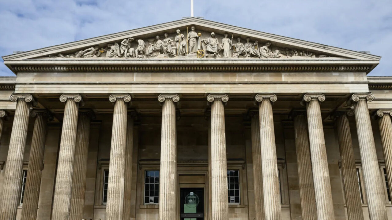 Το Βρετανικό Μουσείο ψηφιοποιεί ολόκληρη τη συλλογή του ως απάντηση στις πρόσφατες κλοπές