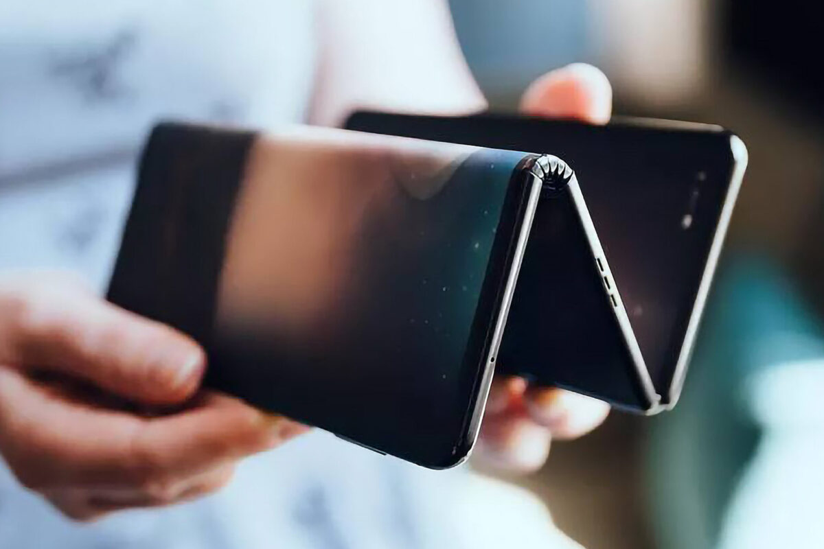 Η Huawei μπορεί να παρουσιάσει το πρώτο τριπλά πτυσσόμενο smartphone στον κόσμο σύντομα