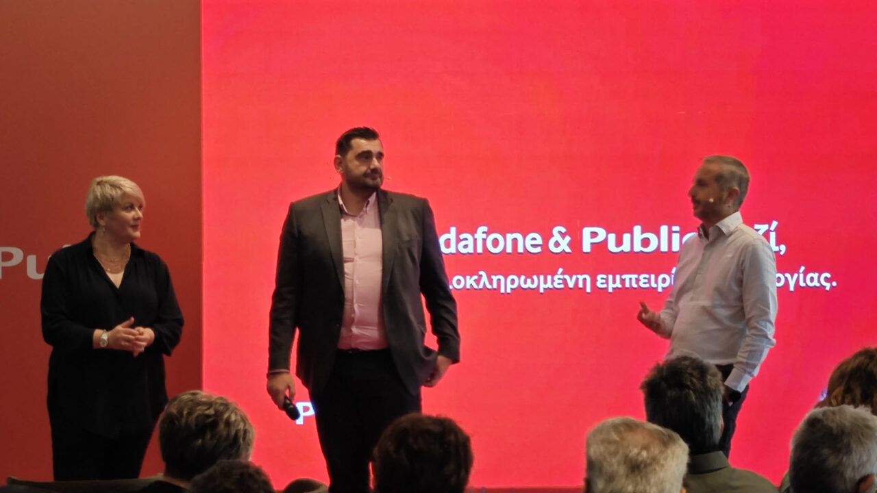 Vodafone Ελλάδας και Public μαζί. Νέα στρατηγική συνεργασία για μία ολοκληρωμένη εμπειρία τεχνολογίας