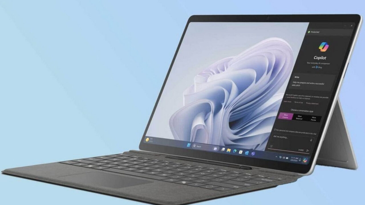 Αυτό είναι το Surface Pro 10 OLED με 10πύρηνο Snapdragon X Plus και 16GB RAM