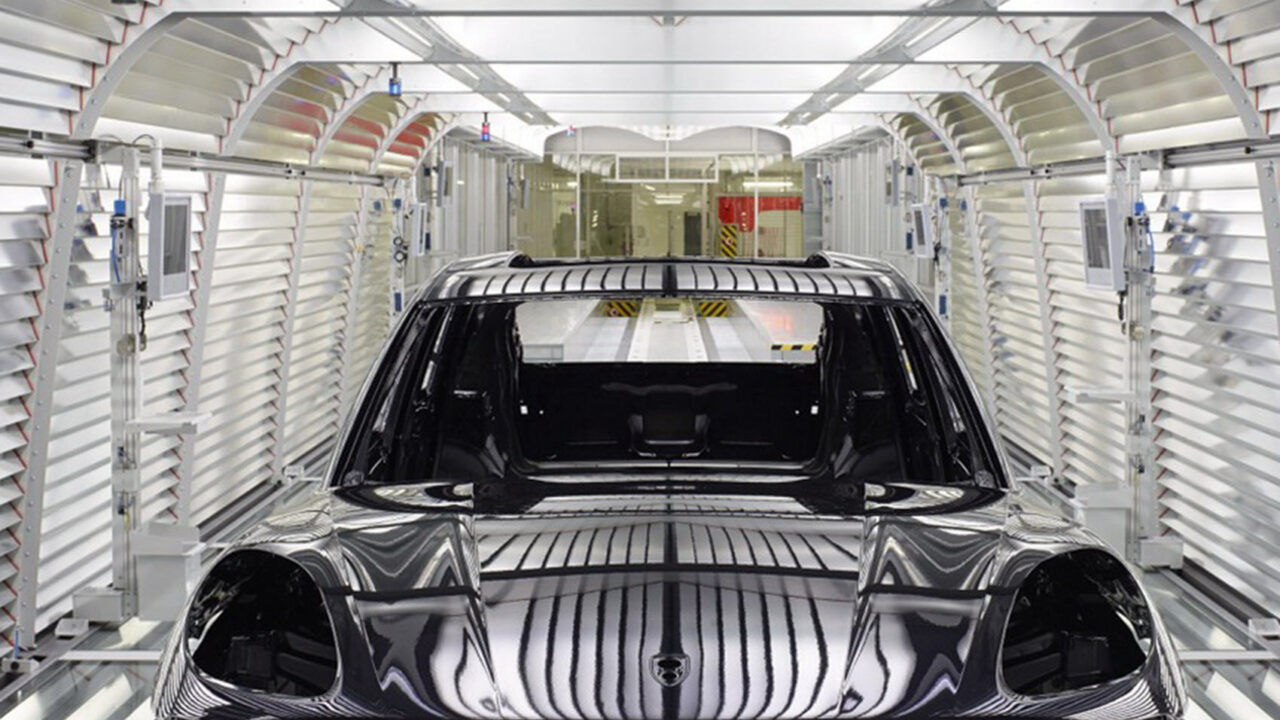 Η Porsche Macan Electric μπαίνει σε παραγωγή στο εργοστάσιο της Λειψίας