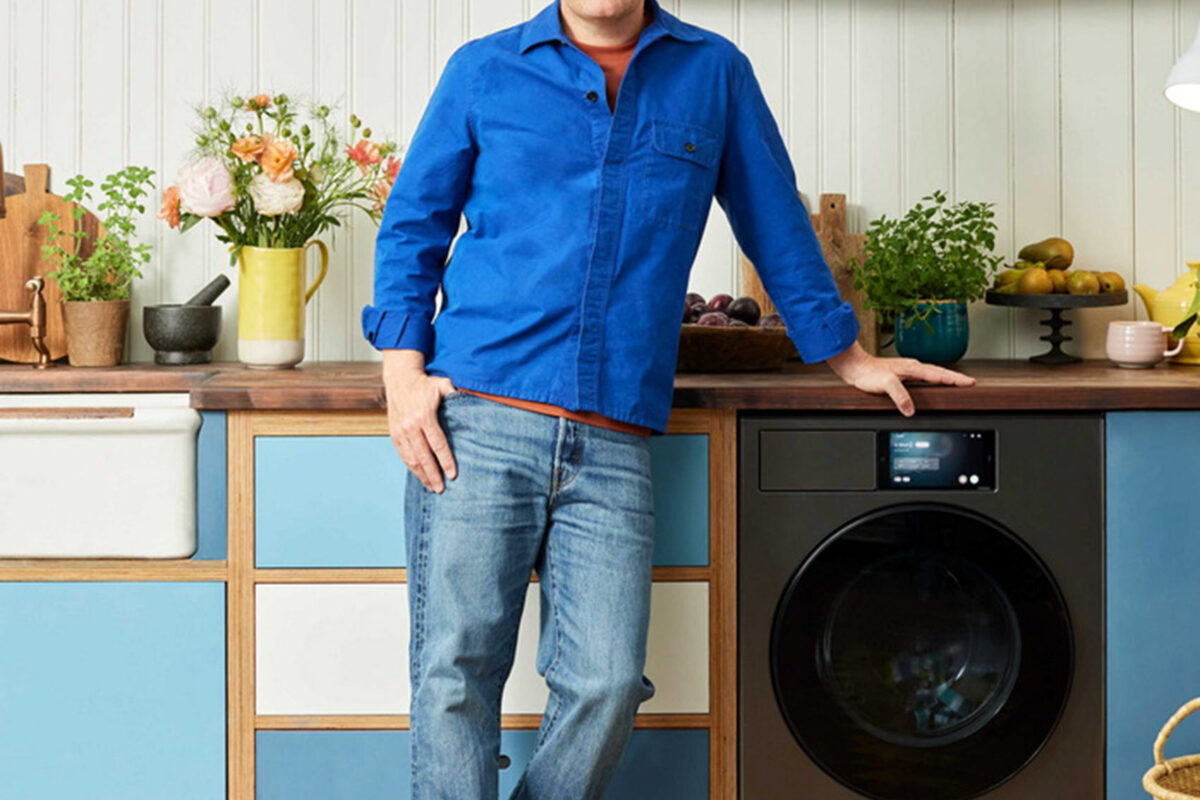 Η Samsung ενώνει τις δυνάμεις της με τον Jamie Oliver για τη δημιουργία μιας νέας σειράς συνταγών σε συσκευές Bespoke AI