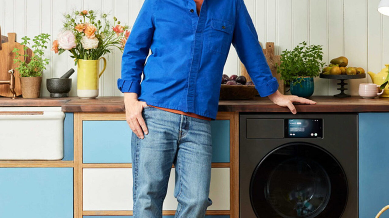 Η Samsung ενώνει τις δυνάμεις της με τον Jamie Oliver για τη δημιουργία μιας νέας σειράς συνταγών σε συσκευές Bespoke AI