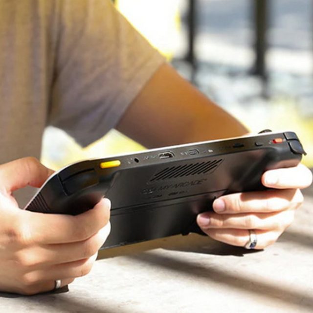 Η Atari ετοιμάζει μια νέα φορητή κονσόλα και είναι σχεδόν σίγουρο ότι θα φάει τα μούτρα της
