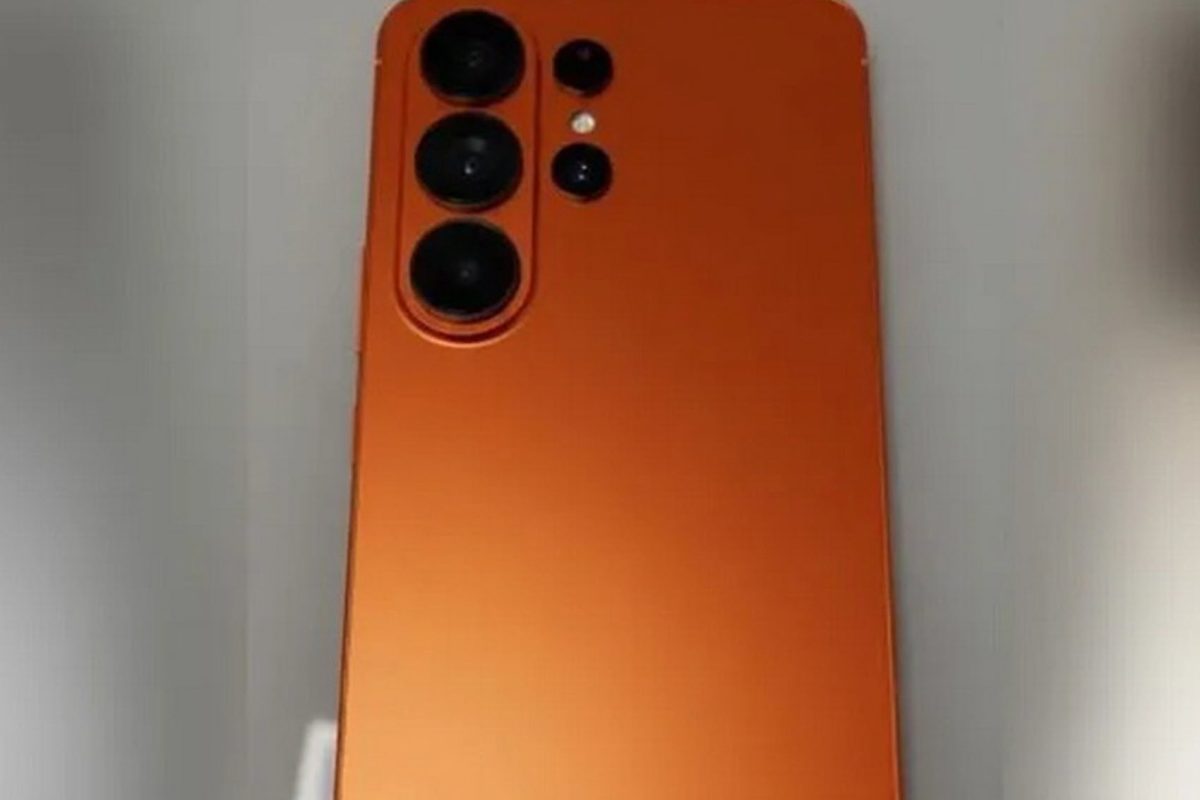 Το Galaxy S26 Ultra σε Cosmic Orange της Apple; Γιατί όχι!