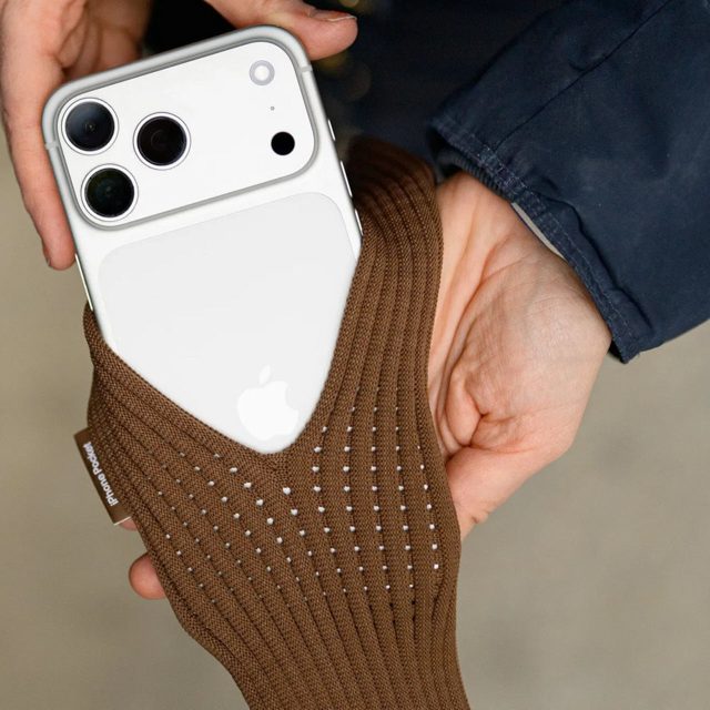 Η πιο υπερτιμημένη “κάλτσα” αξεσουάρ για iPhone εξαντλείται από τα καταστήματα