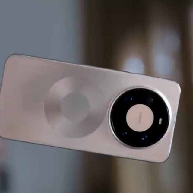 HUAWEI Mate 80 Pro Max: Είναι ένα από τα πιο ανθεκτικά κινητά της αγοράς