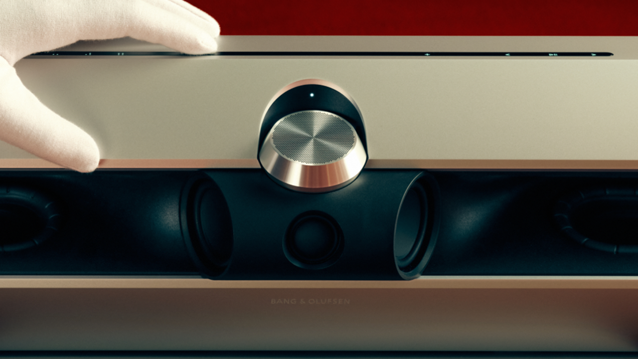 Η BANG & OLUFSEN παρουσιάζει την ισχυρή ηχομπάρα Beosound Premiere