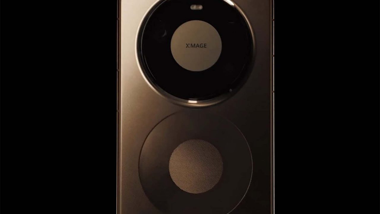 HUAWEI Mate 80 Pro Max: Το αφεντικό της Huawei μας δείχνει το νέο κορυφαίο κινητό