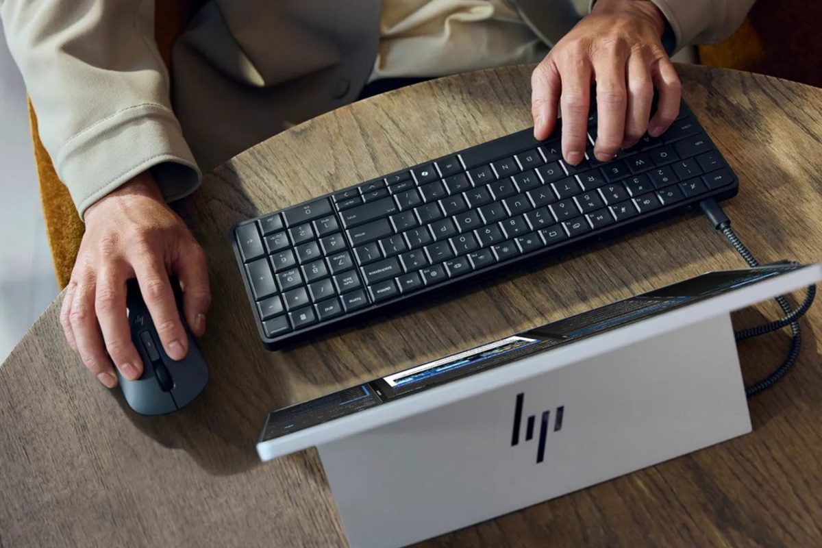 Το HP EliteBoard G1a είναι ένας υπολογιστής που νομίζει ότι είναι πληκτρολόγιο! Το HP EliteBoard G1a είναι ένας υπολογιστής που νομίζει ότι είναι πληκτρολόγιο!